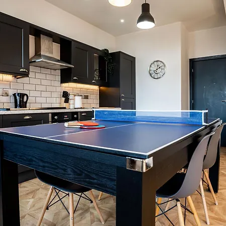شقة 2bedapt - Exposed Brick & Pool Table *